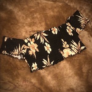 🎁✈️😊Black, Tan Floral, Smocked, Off The Shoulder, Crop Top, by Pink